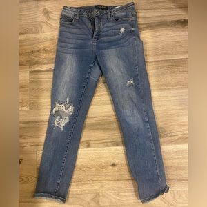 Judy Blue Distressed Jeans (size 28)